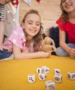 Zygomatic Board Game Studio Rory's Story Cubes Astro - Dobbelspel 18 Zygomatic Board Game Studio Rory's Story Cubes Astro - Dobbelspel -Dobbel Spellen Winkel 550x366 75