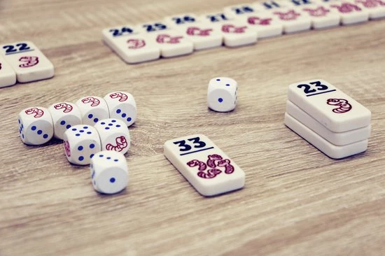 999 Games Regenwormen Dobbelspel 6 999 Games Regenwormen Dobbelspel - Afbeelding 6