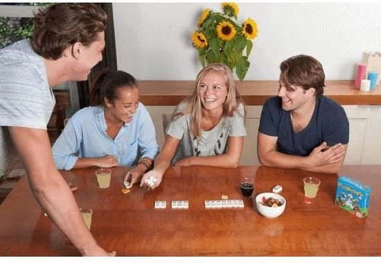 999 Games Regenwormen Dobbelspel 7 999 Games Regenwormen Dobbelspel - Afbeelding 7