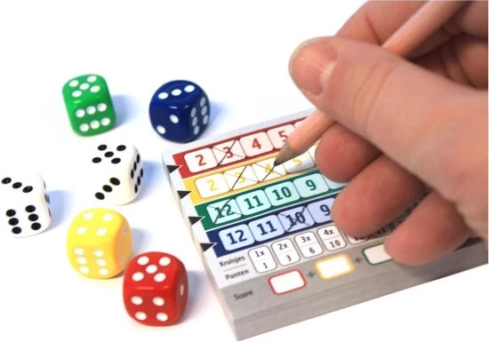 Merkloos Spellenbundel - 3 Stuks - Dobbelspel - Qwixx Scoreblocks & Qwixx Big Points & Qwixx Connected 3 Merkloos Spellenbundel - 3 Stuks - Dobbelspel - Qwixx Scoreblocks & Qwixx Big Points & Qwixx Connected - Afbeelding 3